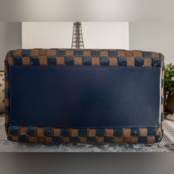 Louis Vuitton Paillettes Damier Ebene Speedy 30 w/Dustbag, Lock and Keys - Picture 6 of 17